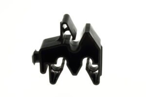 RX00826ADD - 6.35(D) 3 LINE BRK CLIP   PA66 BLK